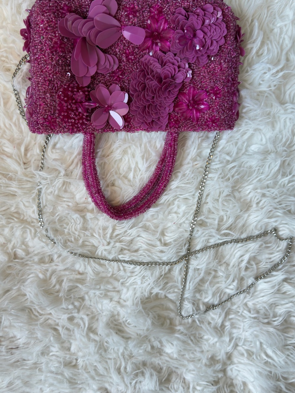 Pink Floral Embellished Women’s Shoulder Bag - Picture 4 of 5